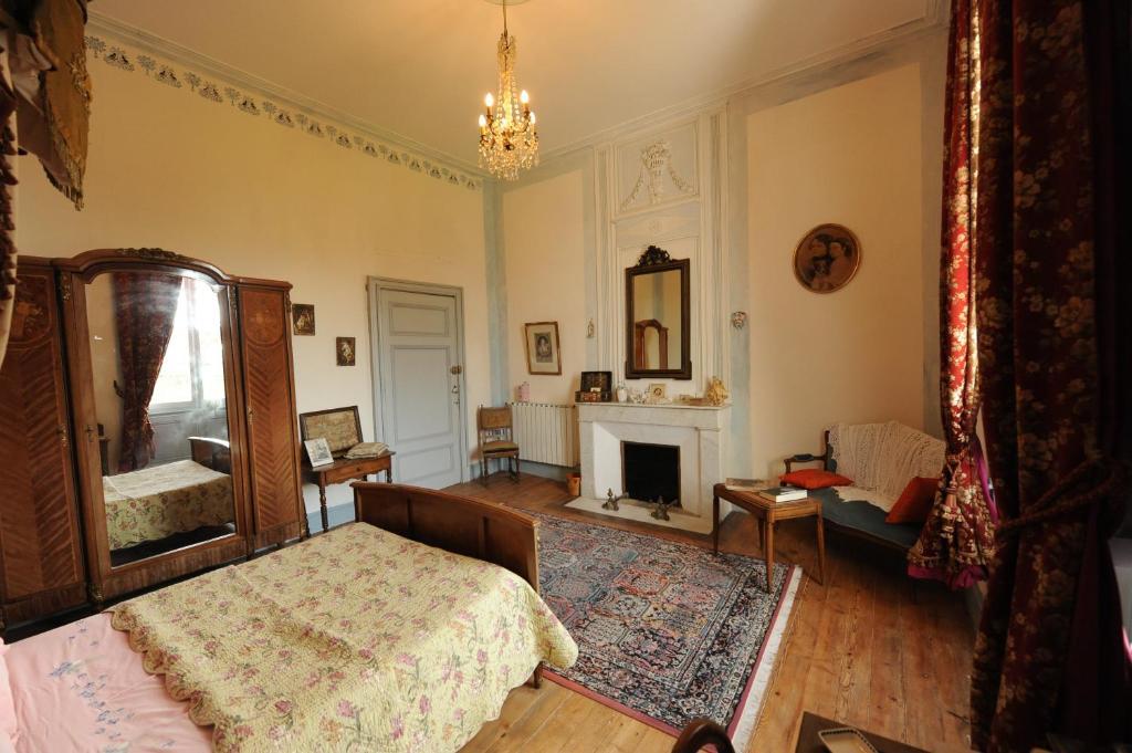 Chambres D'Hotes Du Chateau De Saint Sulpice La Sauvetat-sur-Lède Szoba fotó
